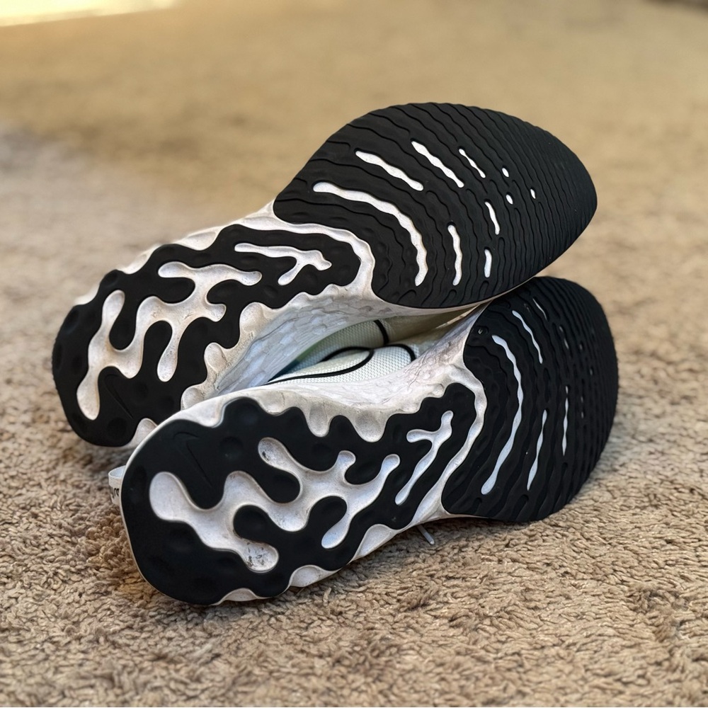 Nike React Infinity Run Flyknit - image 6